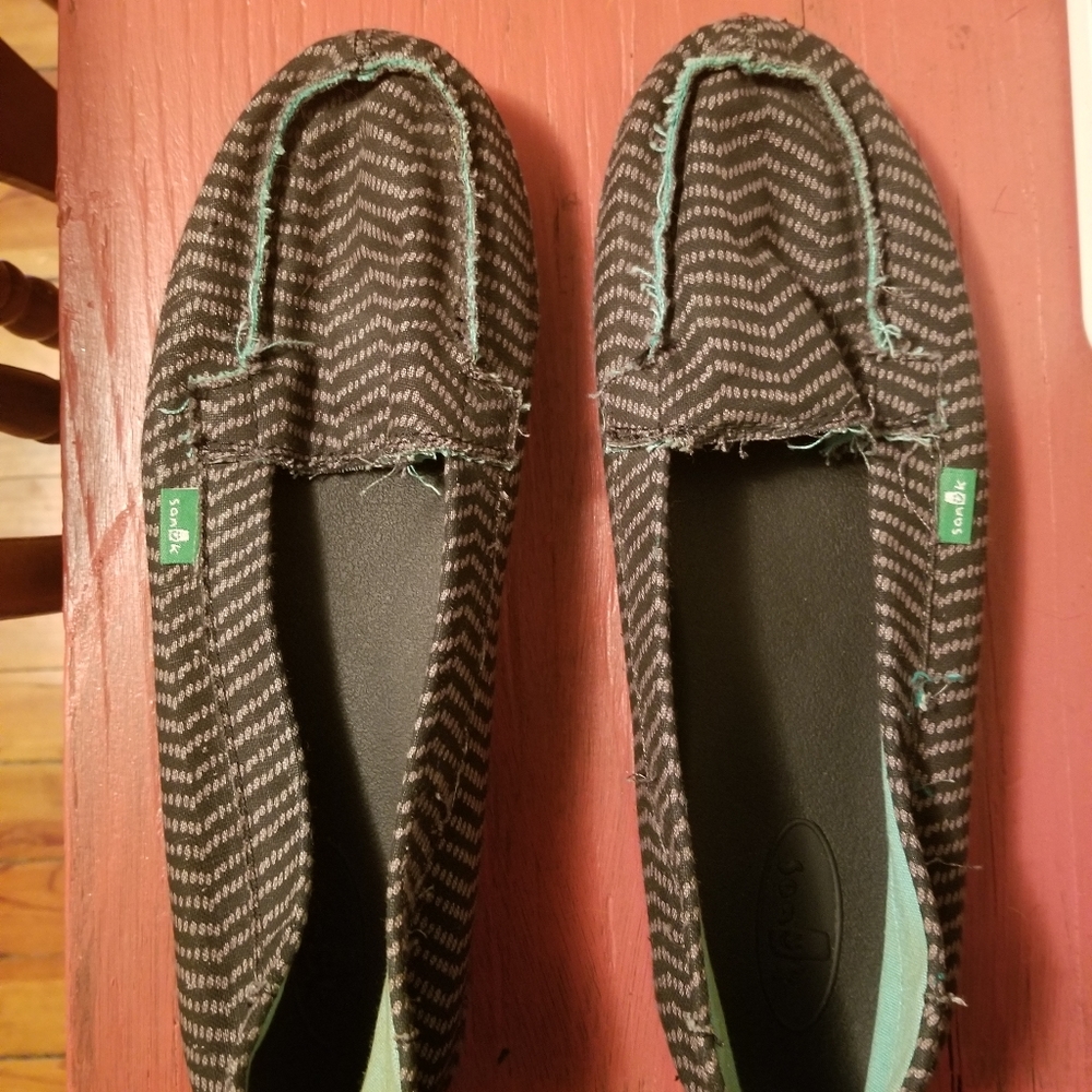 Sanuk sidewalk surfer sandals, size 10